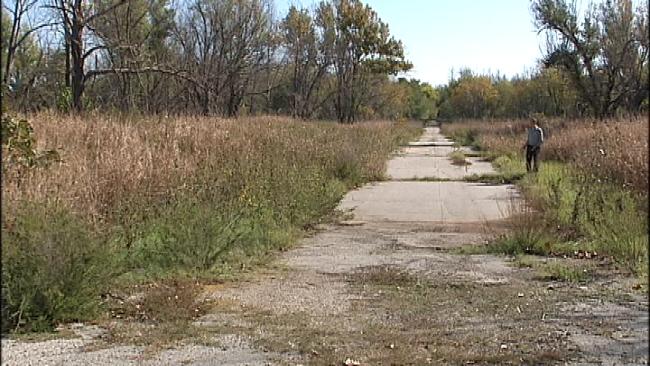 Citizens Confront Commissioners On County Road Conditions